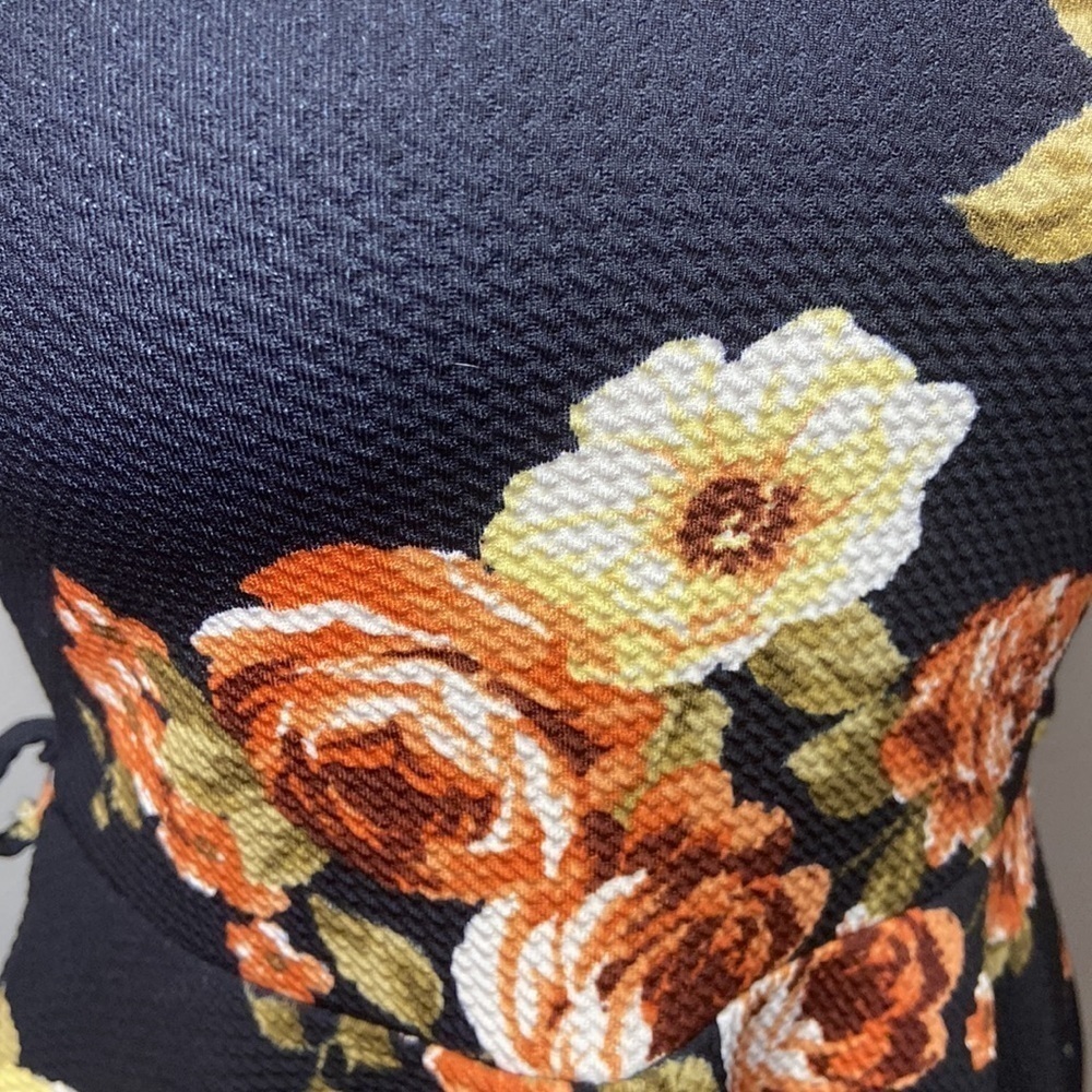 Iris Short Sleeve Floral Dress Black Pink M - Picture 3 of 7